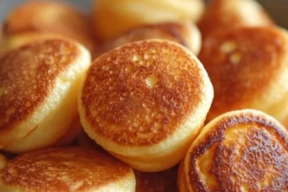Breakfast Pancake Poppers