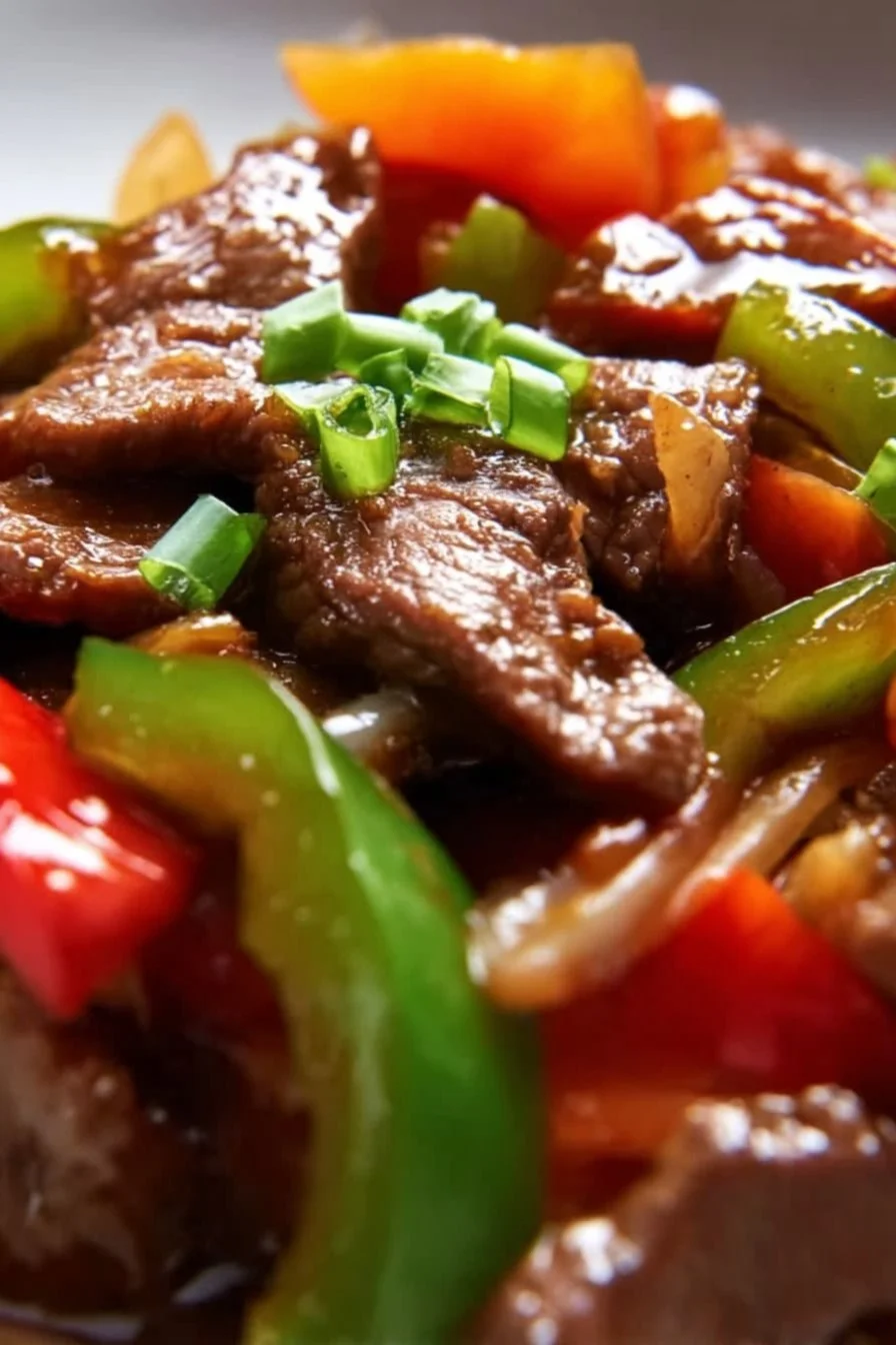 Delicious Chinese pepper steak served with vegetables and rice