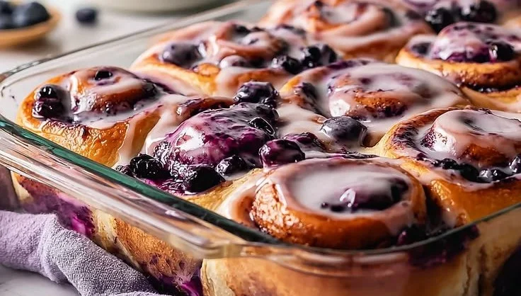 Classic Sourdough Blueberry Cinnamon Rolls