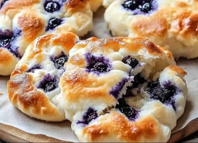 Cottage Cheese Blueberry Cloud Bread