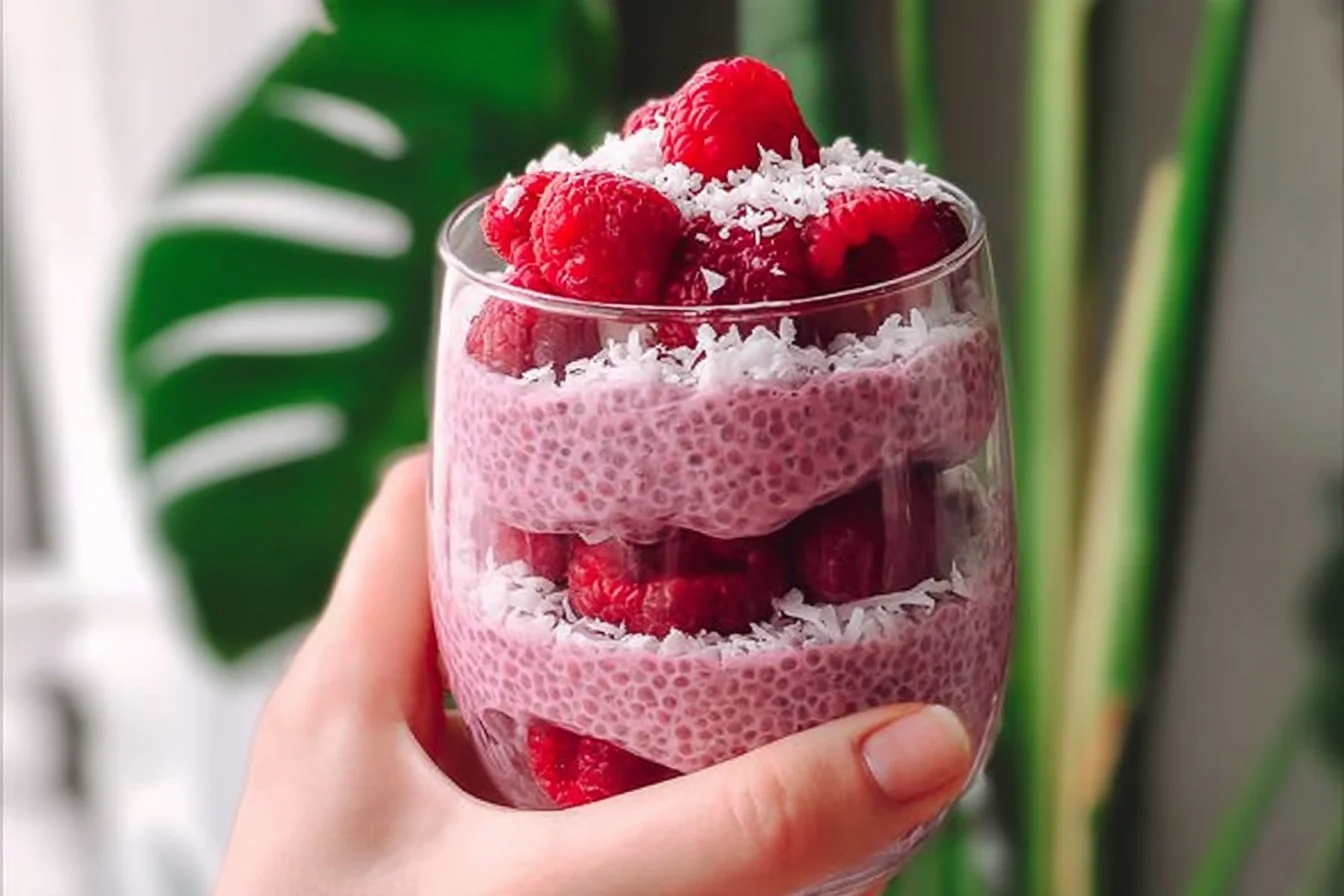 Raspberry Chia Pudding