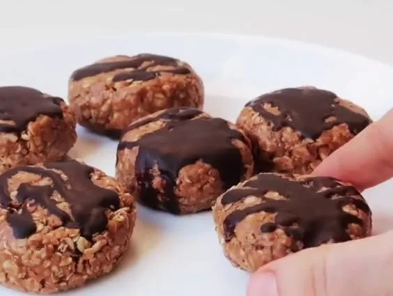 No-Bake Healthy Breakfast Cookies