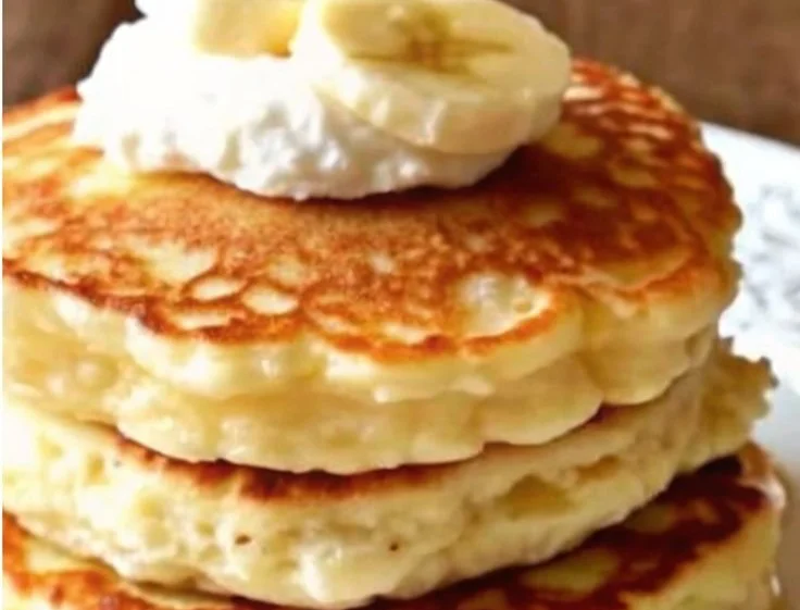 Fluffy Banana Cottage Cheese Pancakes