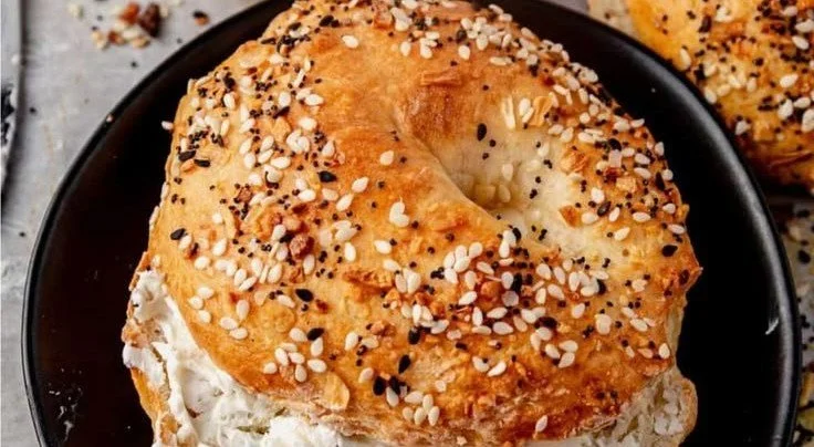 High-Protein Cottage Cheese Bagel