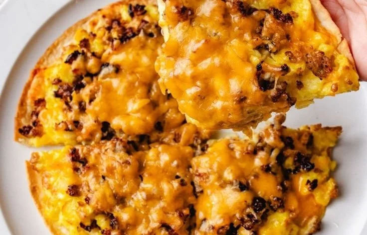 High Protein Sausage & Egg Breakfast Pizza 5 High Protein Sausage & Egg Breakfast Pizza